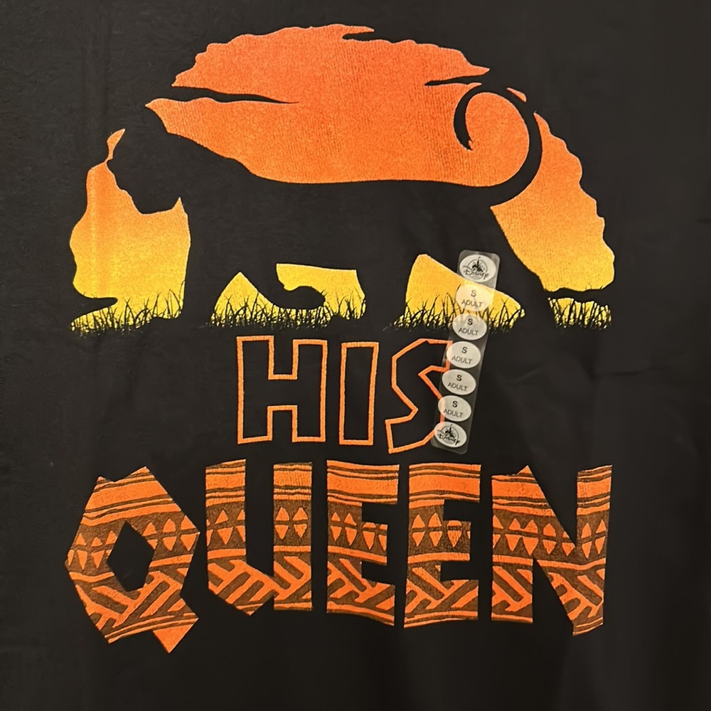 Disney Lion King “His Queen” shirt 🦁 👑 - Picture 2 of 3